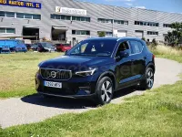 Usado Volvo XC40 Core 211 HP (155 kW) 2023 Preto SUV