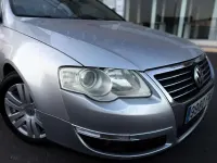 Usado VW Passat Advance 140 CV (102 kW) 2007 Gris Berlina