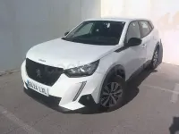 Usado Peugeot 2008 Active 110 CV (80 kW) 2022 Blanco SUV