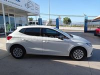 Usado Seat Ibiza XCELLENCE 110 CV (80 kW) 2021 Gris / plata Berlina