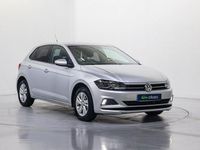 Usado VW Polo Advance 95 CV (69 kW) 2019 Gris Utilitario