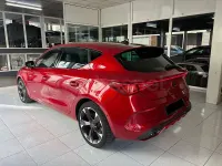 Usado Cupra Leon 150 CV (110 kW) 2023 Rojo Berlina