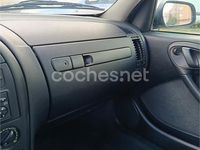 Usado Citroën Xsara 71 CV (52 kW) 2002 Gris / plata Berlina