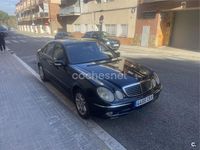Usado Mercedes E270 Avantgarde 170 CV (125 kW) 2003 Negro Berlina