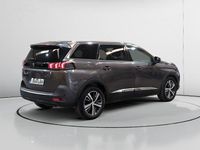 Usado Peugeot 5008 Allure 130 CV (95 kW) 2022 Gris / plata SUV