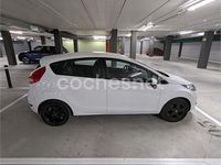 Usado Ford Fiesta Trend 82 CV (60 kW) 2010 Blanco Utilitario