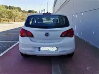 Usado Opel Corsa Selective 75 CV (55 kW) 2018 Blanco Utilitario