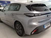 Usado Peugeot 308 Style 130 CV (95 kW) 2024 Gris / plata Berlina