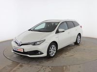 Usado Toyota Auris Touring Sports Active 136 CV (100 kW) 2016 Blanco Familiar