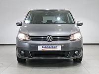 Usado VW Touran Advance 140 CV (102 kW) 2014 Gris Monovolumen