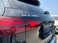 Usado Mercedes GLA200 150 CV (110 kW) 2025 Negro SUV