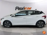 Usado Hyundai i20 84 CV (61 kW) 2022 Blanco Utilitario