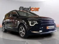 Usado Kia Niro 141 CV (103 kW) 2024 Negro SUV