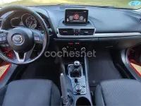 Usado Mazda 3 Style 150 CV (110 kW) 2015 Rojo Berlina