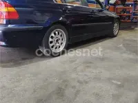 Usado BMW 320 150 CV (110 kW) 2001 Azul Berlina