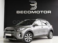 Usado Kia Stonic 84 CV (61 kW) 2023 Gris / plata SUV