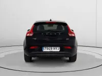 Usado Volvo V40 Kinetic 114 CV (83 kW) 2014 Negro Utilitario