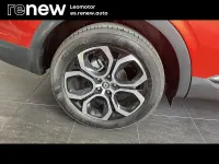 Usado Renault Arkana Zen 145 CV (106 kW) 2022 Rojo SUV