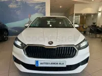 Usado Skoda Fabia Ambition 95 CV (69 kW) 2022 Blanco Utilitario