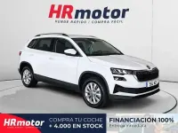 Usado Skoda Karoq Ambition 150 CV (110 kW) 2022 Blanco SUV