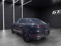 Usado Porsche Cayenne Turbo E-Hybrid 739 CV (543 kW) 2024 Negro SUV