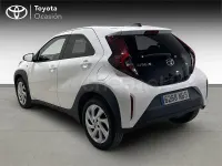 Usado Toyota Aygo X Play 72 CV (52 kW) 2025 Blanco SUV