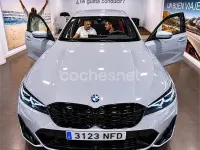 Usado BMW 330 Comfort Edition 245 CV (180 kW) 2025 Gris / plata Berlina