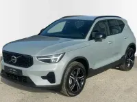 Nuevo Volvo XC40 Plus 163 CV (119 kW) 2026 Gris / plata SUV