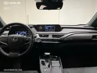 Usado Lexus UX 184 CV (135 kW) 2022 Blanco SUV