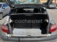 Usado Peugeot 206 70 CV (51 kW) 2002 Gris / plata Berlina