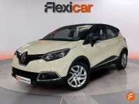 Usado Renault Captur Intens 120 CV (88 kW) 2015 Beige SUV