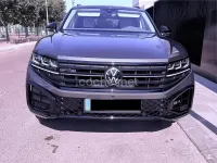 Usado VW Touareg R-line 286 CV (210 kW) 2025 Gris / plata SUV