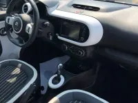 Begagnad Renault Twingo Zen 60 kW (82 HK) 2022 Vit Halvkombi