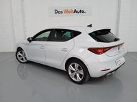 Usado Seat Leon FR 116 CV (85 kW) 2025 Blanco