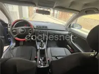 Usado Audi A4 115 CV (84 kW) 2001 Azul Berlina