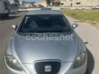 Usado Seat Leon Reference 140 CV (102 kW) 2005 Gris / plata Utilitario