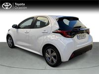Usado Toyota Yaris Hybrid Active 116 CV (85 kW) 2025 Blanco Berlina