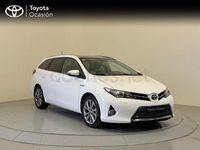Usado Toyota Auris Hybrid Advance 136 CV (100 kW) 2014 Blanco Familiar