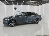 Usado BMW 330e Comfort Edition 292 CV (214 kW) 2021 Gris / plata Berlina
