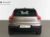 Usado Volvo XC40 Core 169 kW (230 CV) 2022 Beige SUV