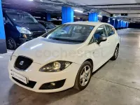 Usado Seat Leon Reference 105 CV (77 kW) 2011 Blanco Utilitario