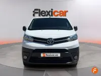 Usado Toyota Proace 102 CV (75 kW) 2024 Blanco Monovolumen