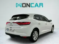 Usado Renault Mégane II Intens 115 CV (84 kW) 2022 Blanco Berlina