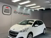 Usado Peugeot 208 Active 99 CV (72 kW) 2018 Blanco Utilitario
