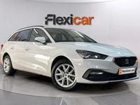 Usado Seat Leon Reference 116 CV (85 kW) 2021 Blanco Berlina