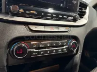 Usado Kia XCeed 100 CV (73 kW) 2024 Gris / plata SUV