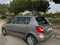 Usado Skoda Fabia 70 CV (51 kW) 2007 Beige Berlina