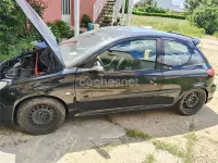 Usado Peugeot 206 GTi 138 CV (101 kW) 2002 Negro Berlina
