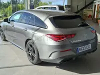 Usado Mercedes CLA200 Shooting Brake 150 CV (110 kW) 2021 Gris / plata Familiar