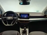 Usado Seat Arona Style 115 CV (84 kW) 2025 Blanco SUV